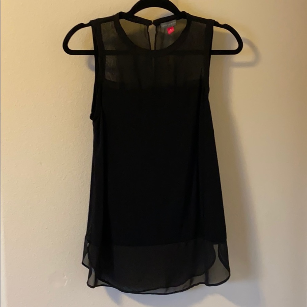 Elegant Vince Camuto black top